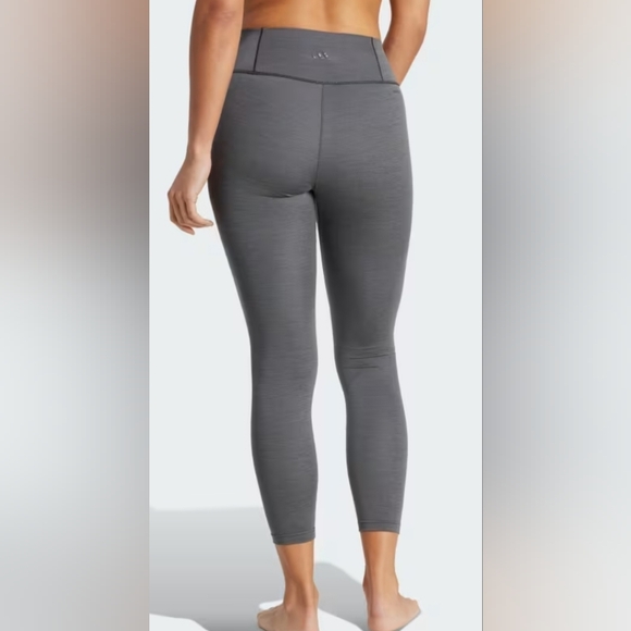 Adidas Women's Gray Leggings Tights CZ0194 Sz S NWT Retail $55 - Picture 2 of 9